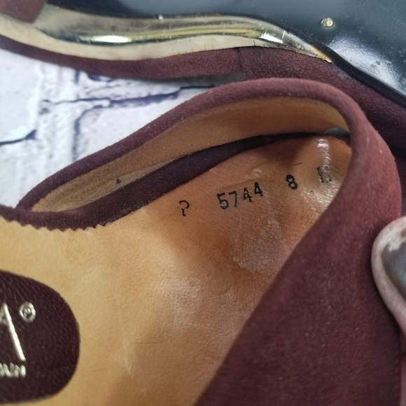 Vtg 70s wine suede gold slides disco heels - Picture 9 of 13